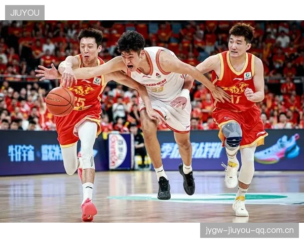 CBA新秀首秀得分破纪录，被称“真神迹”——未来篮球之星的崛起之路